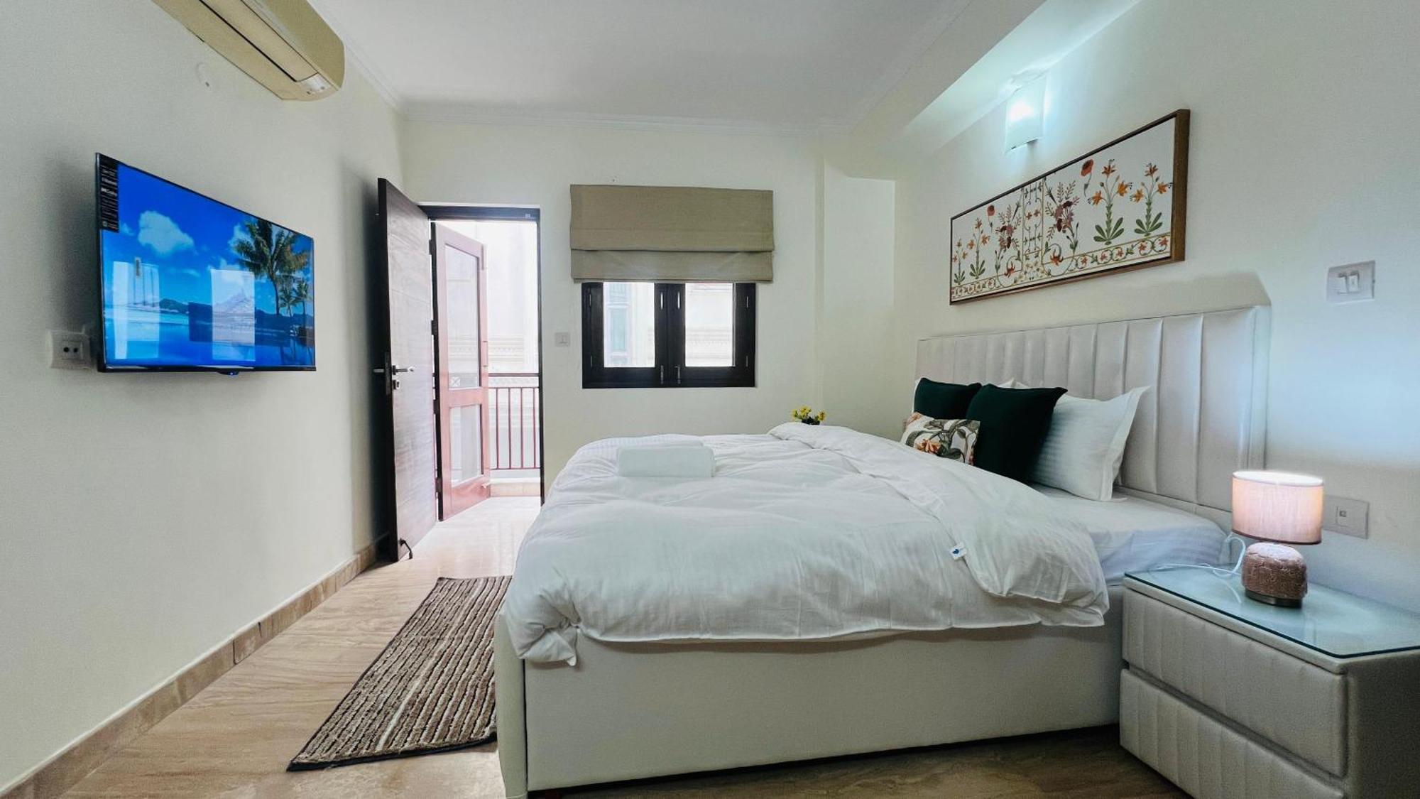 Olive Serviced Apartments - New Friends Colony New Delhi Eksteriør billede