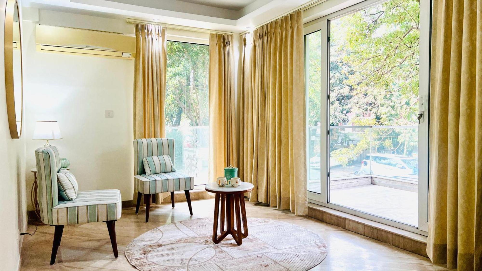 Olive Serviced Apartments - New Friends Colony New Delhi Eksteriør billede